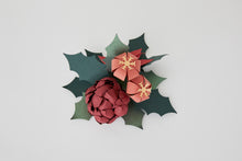 Kağıt çiçek masa aranjmanı